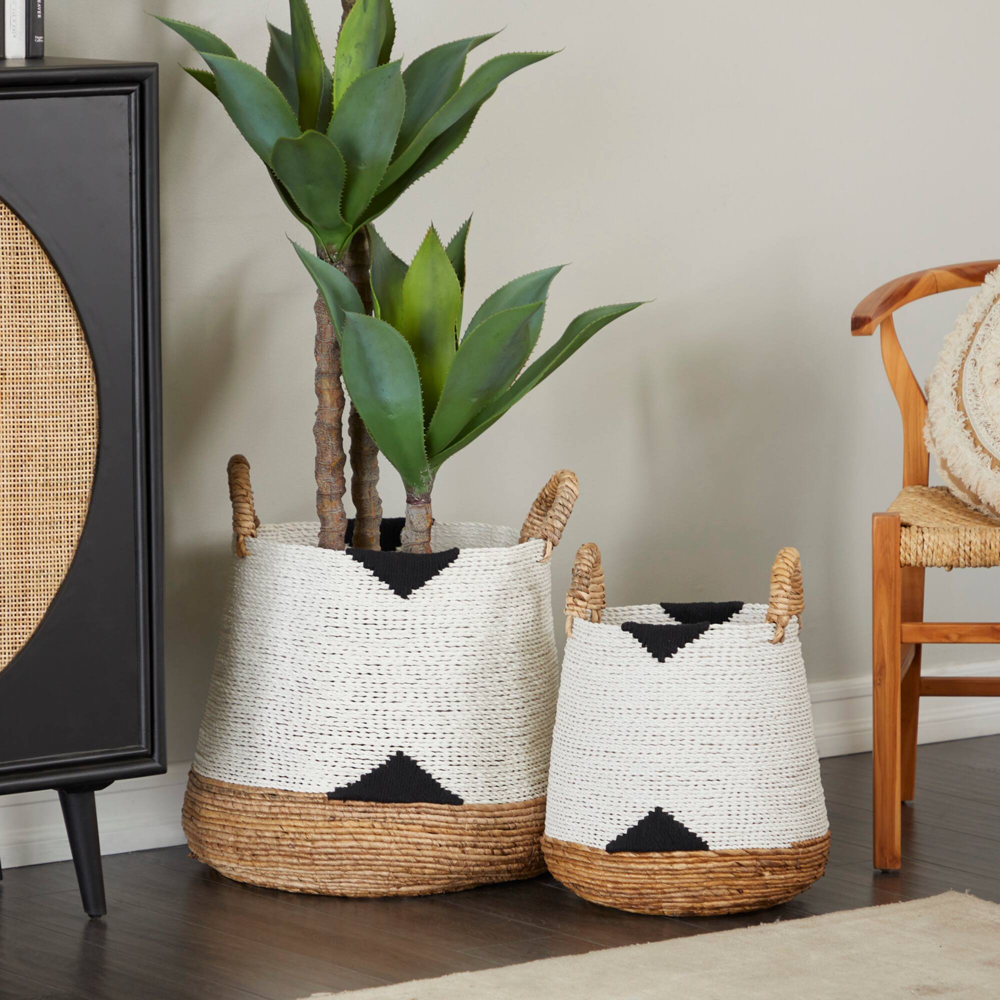 CosmoLiving by Cosmopolitan Banana Leaf Bohemian Storage Basket Set